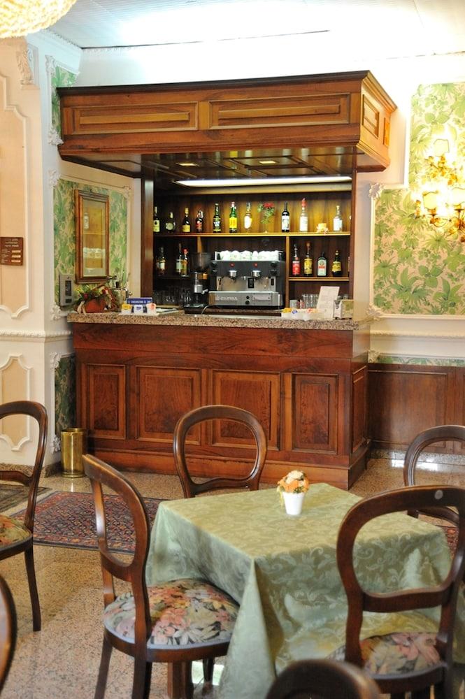 מונטה קטיני טרמה Hotel Savona מראה חיצוני תמונה