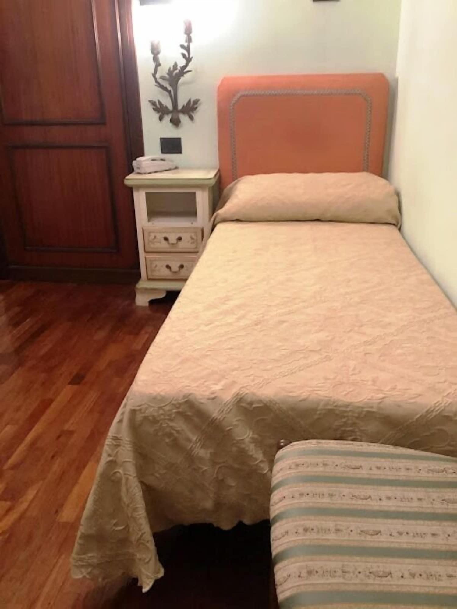 מונטה קטיני טרמה Hotel Savona מראה חיצוני תמונה
