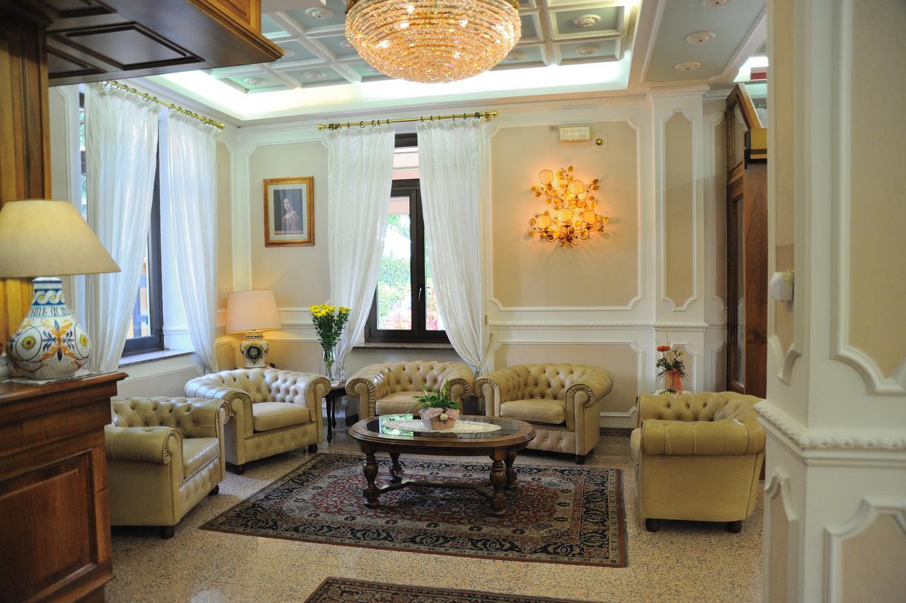 מונטה קטיני טרמה Hotel Savona מראה חיצוני תמונה